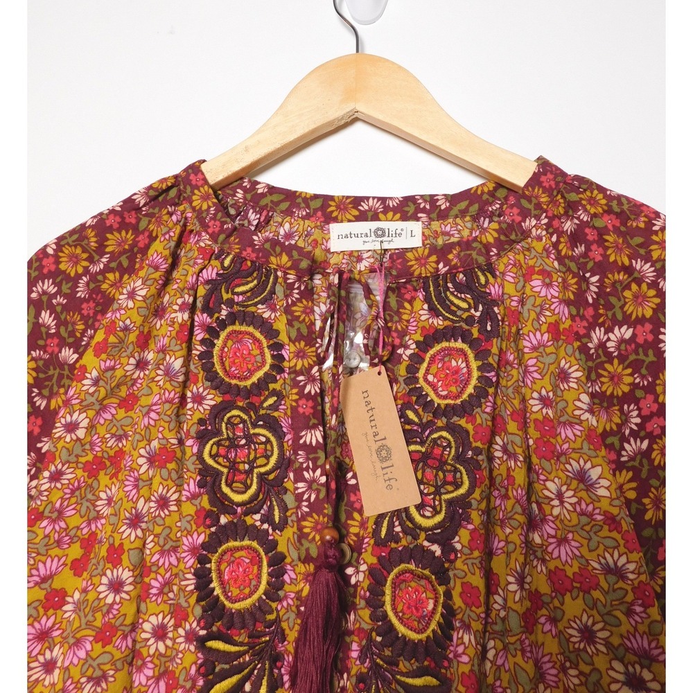 Natural Life Camille Embroidered Tunic Top Floral Boho Tassel Burgundy Large NEW - Picture 4 of 5